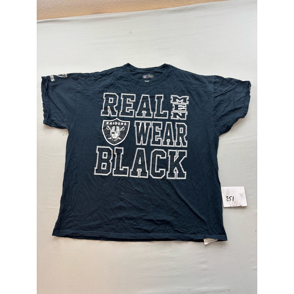 NFL Team Apparel Las Vegas Raiders Real Men Wear Black Graphic T-Shirt XL Black